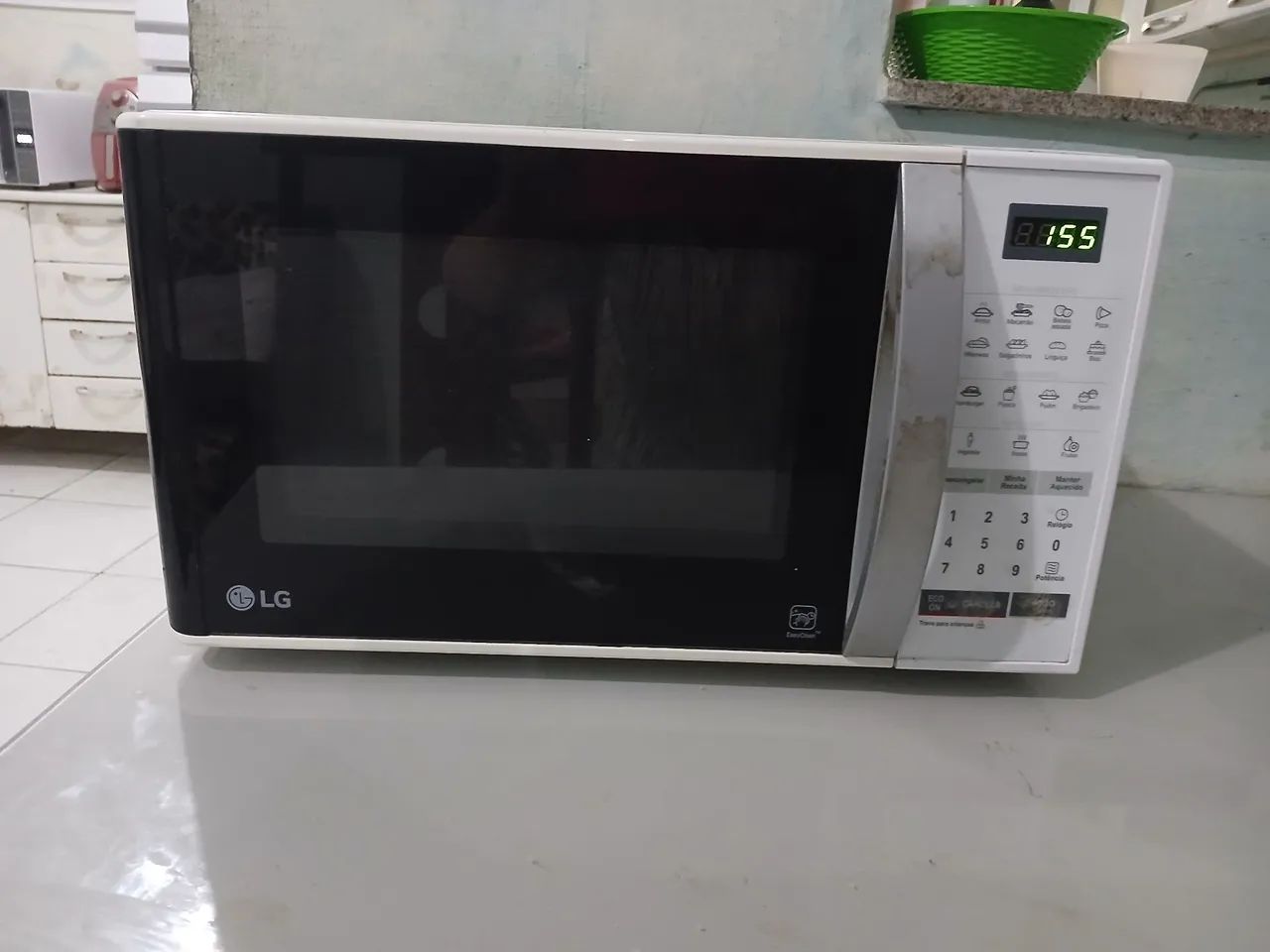 Micro-ondas  com defeito 