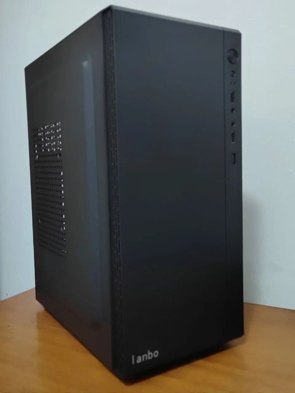 Gabinete Gamer Mid Tower