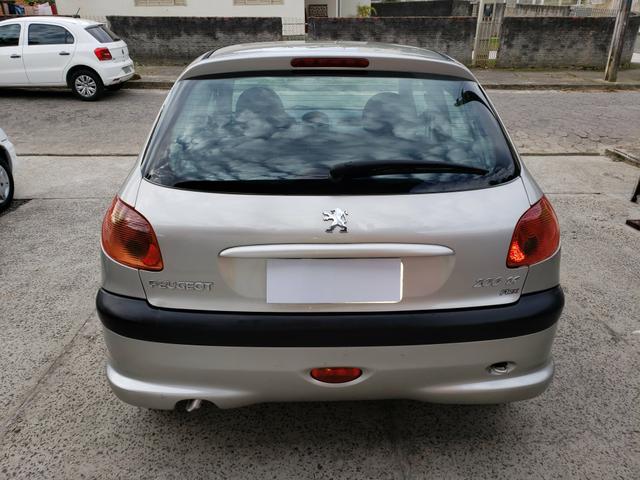 Peugeot 206 1.4 Presence Ano 2008 - Foto 4