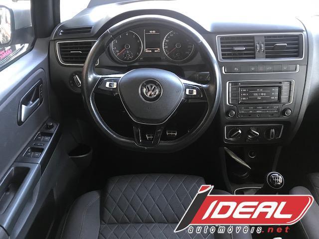 VW Crossfox 1.6 Flex MSI 15/15 câmbio novo 6 marchas - Foto 3