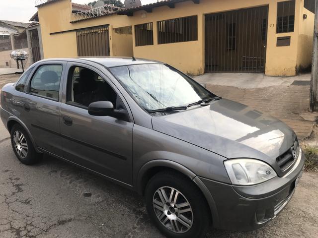 Corsa Sedan Joy 1.0 pego troca - Foto 2