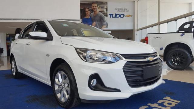 CHEVROLET ONIX PLUS LT TURBO - Foto 2