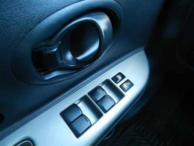 NISSAN MARCH 10S - Foto 7