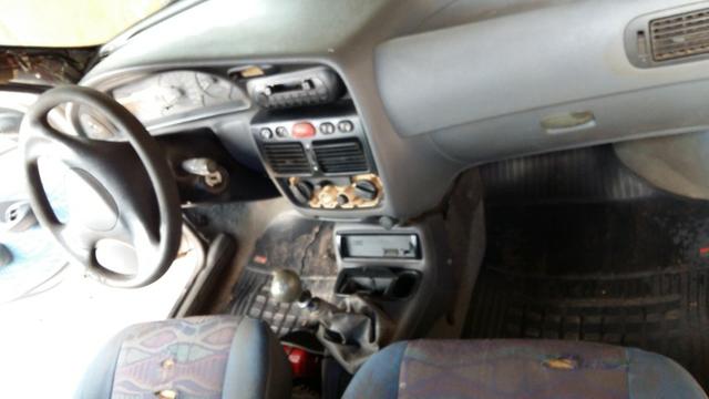 Troco por moto um Fiat palio edx 1.0 mpi - Foto 4