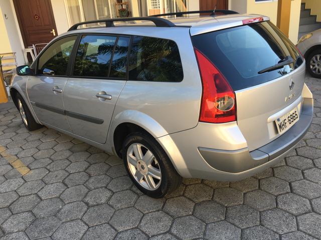 Megane Grand Tour 1.6 Dynam. Hi-flex 2009 16V Repasse abaixo da Fipe R$18.900,00 - Foto 3