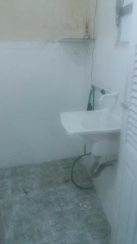 Casa com 1 quarto no centro - Foto 9