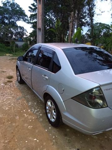 Fiesta sedan 1.6 ( consigo financiamento ) - Foto 3