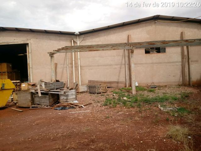 Vendo terreno Av das Torres