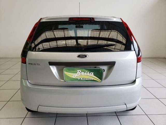 Ford Fiesta 1.0 Flex Completo - Foto 5