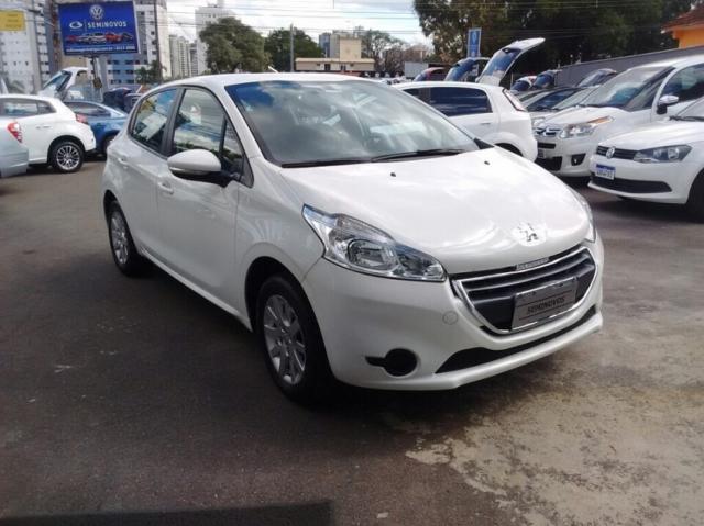 PEUGEOT 208 ACTIVE 1.5 8V Branco 2014/2015