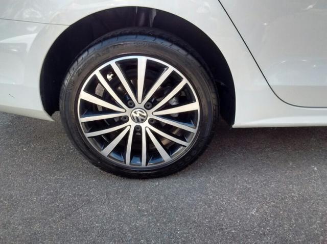 VOLKSWAGEN JETTA TRENDLINE 1.4 TSI AT Branco 2016/2016 - Foto 12