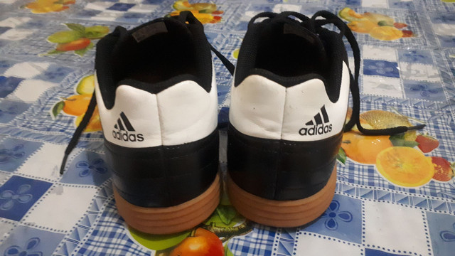 society futsal adidas