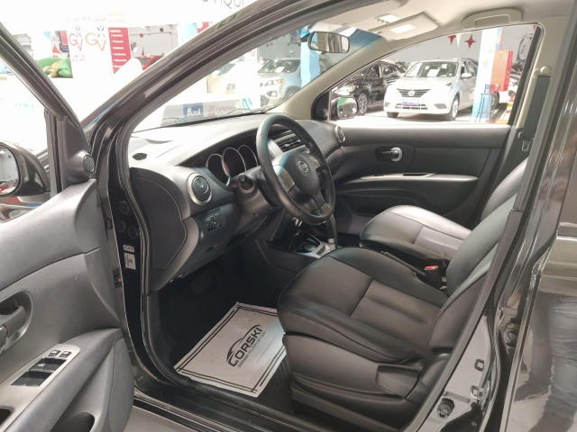 Nissan Grand Livina 1.8 SL Automática 2014 - Foto 5