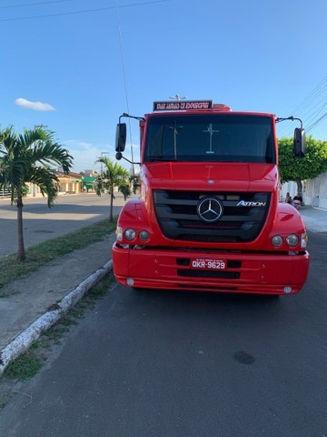 MERCEDES BENZ ATRON 2324 2015 R$ 159.900,00