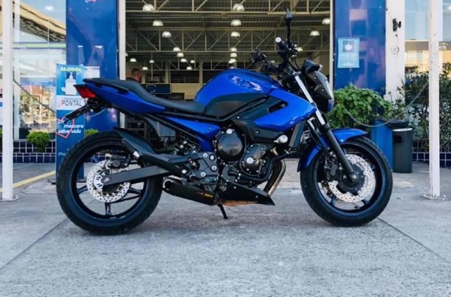 XJ6