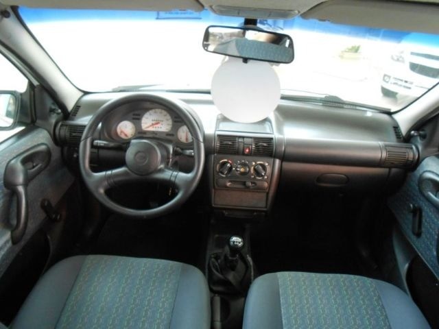 corsa 2000