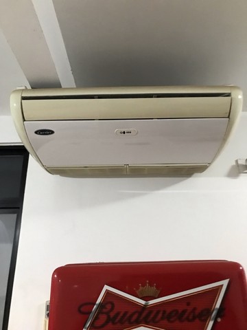 Ar condicionado piso-teto Carrier 24 mil btus 