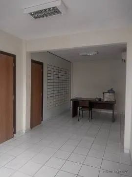 Aluga-se Prédio Comercial com 10 Salas - Foto 10