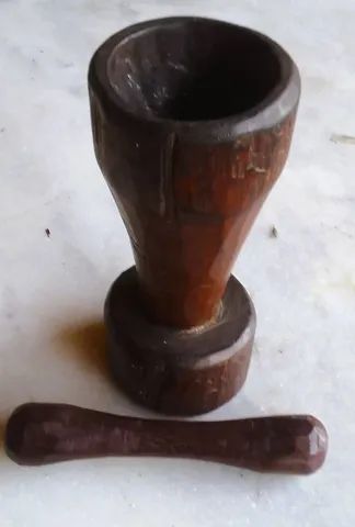 Antigo Pilão Almofariz  esculpido Bloco Madeira nativa Quilombo Acompanha soquete Descriçã - Foto 6