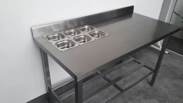 Mesa em inox com condimentadora embutida - Foto 3