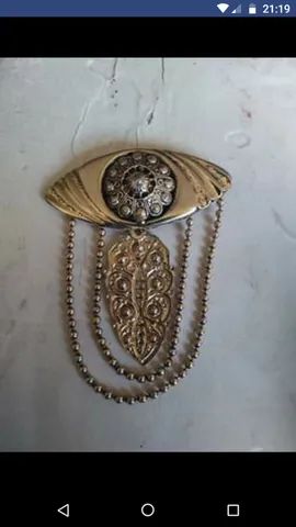Vendo lindo broche antigo 