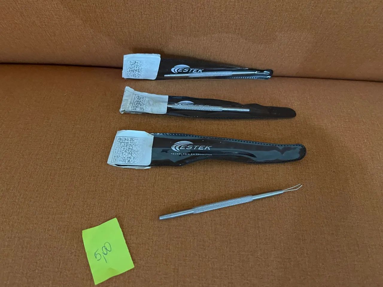 Cureta marca Stek nova - extrator de cravos - Foto 2