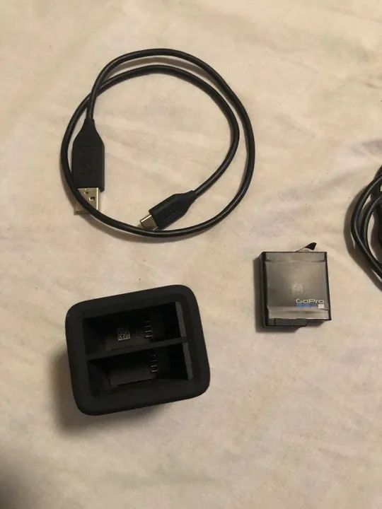 Carregador de bateria duplo GoPro Hero 5/6/7 Black ORIGINAL - Foto 2