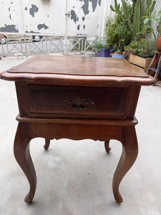 Mesa de cabeceira