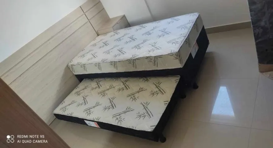 Cama box com auxilia (Brinde Gratis)
