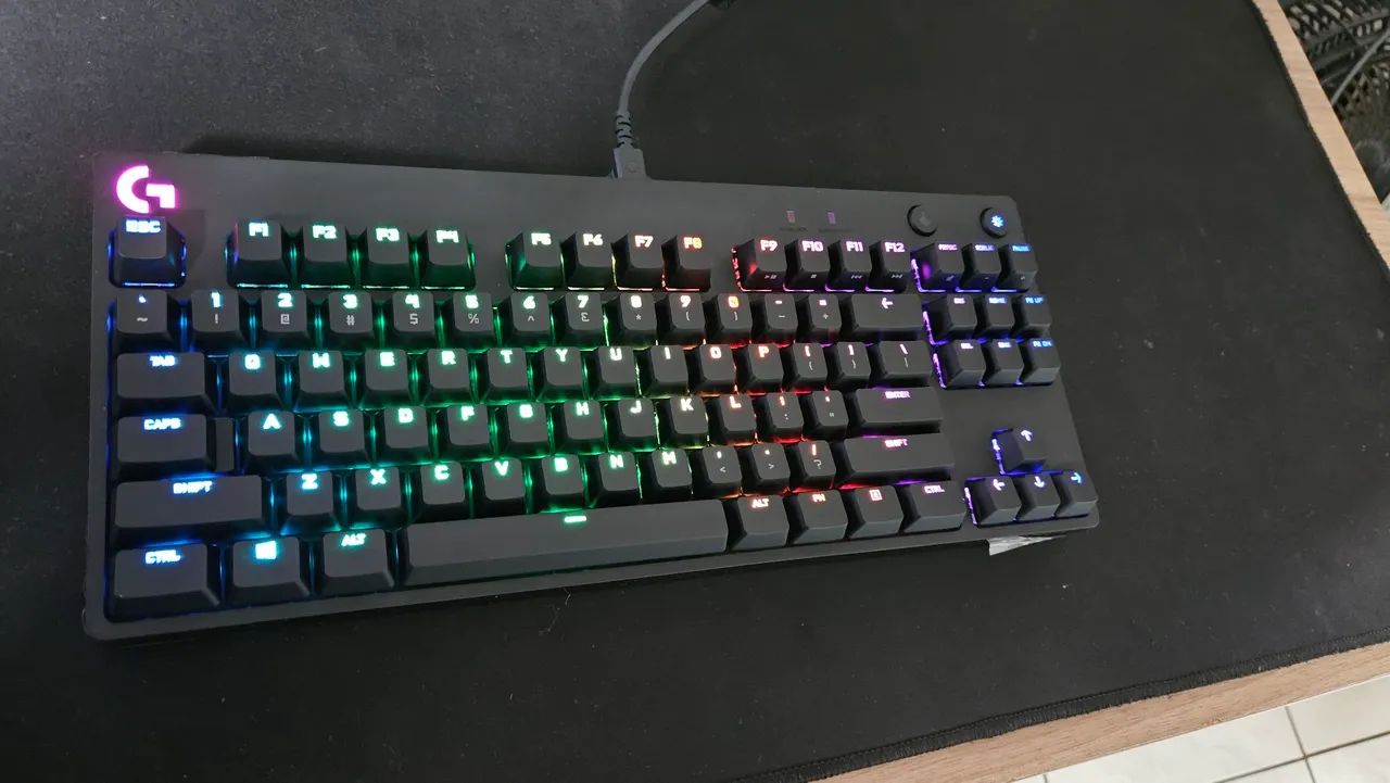 Teclado Mecânico Gamer Logitech G PRO - Foto 4