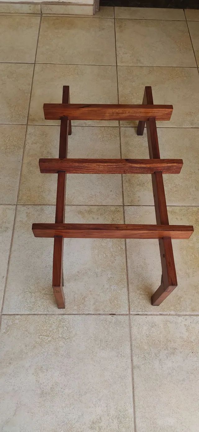 Mesa de centro anos 70 ,com tampo de Mármore Branco  - Foto 2