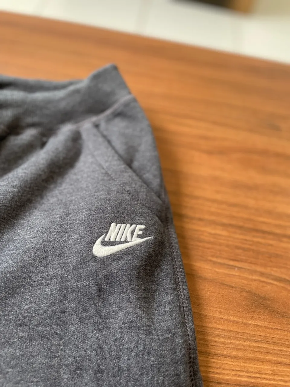 Calça Nike Cinza