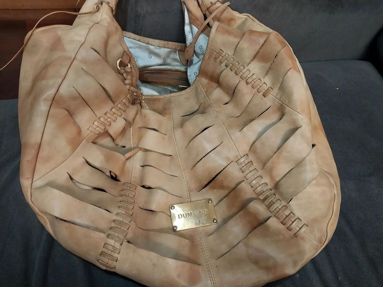 Bolsa Dumond