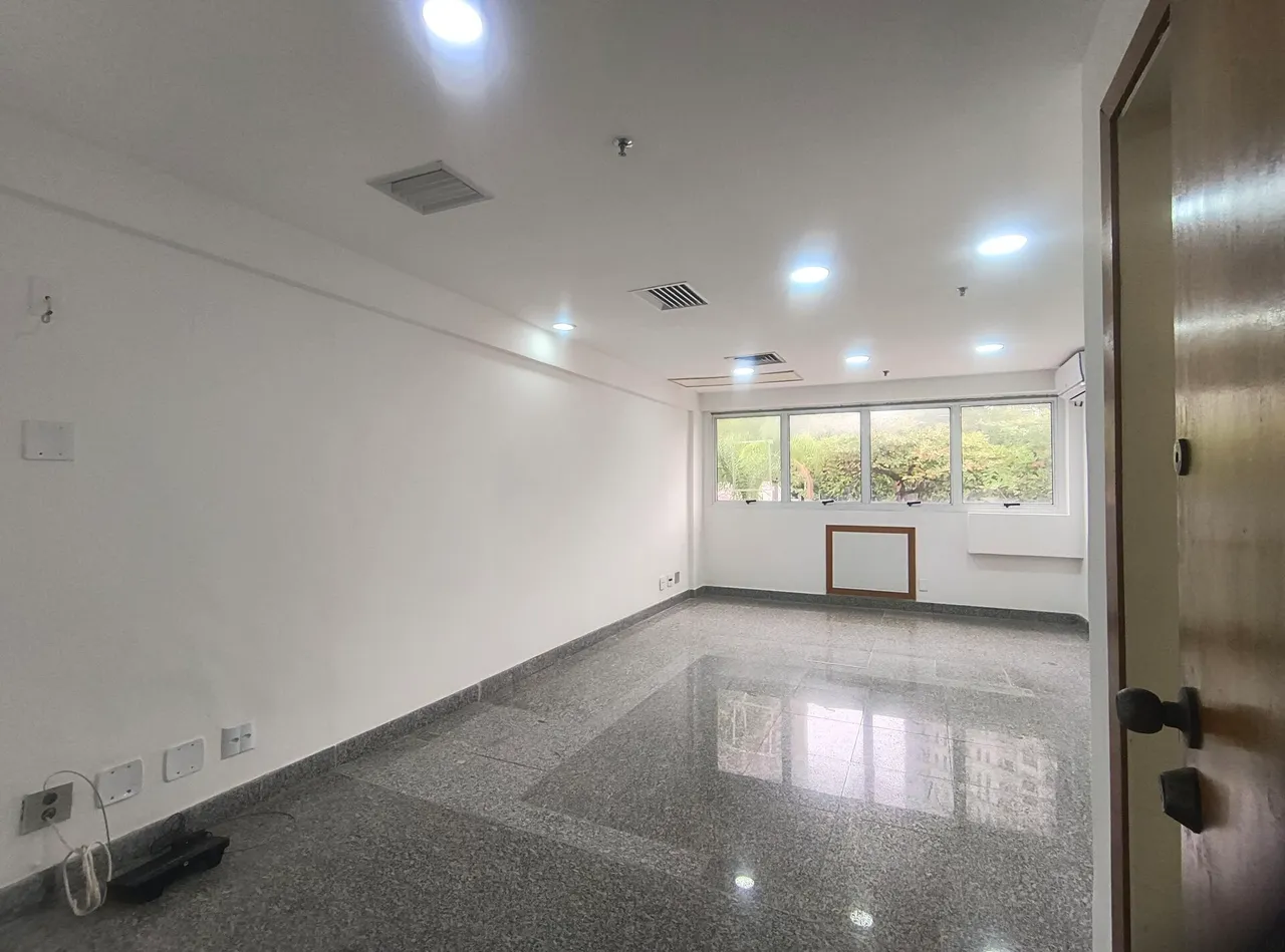 Sala Comercial no MIDTOWN NOVA IPANEMA, entre a Alvorada, Barra Shopping e Parque das Rosa