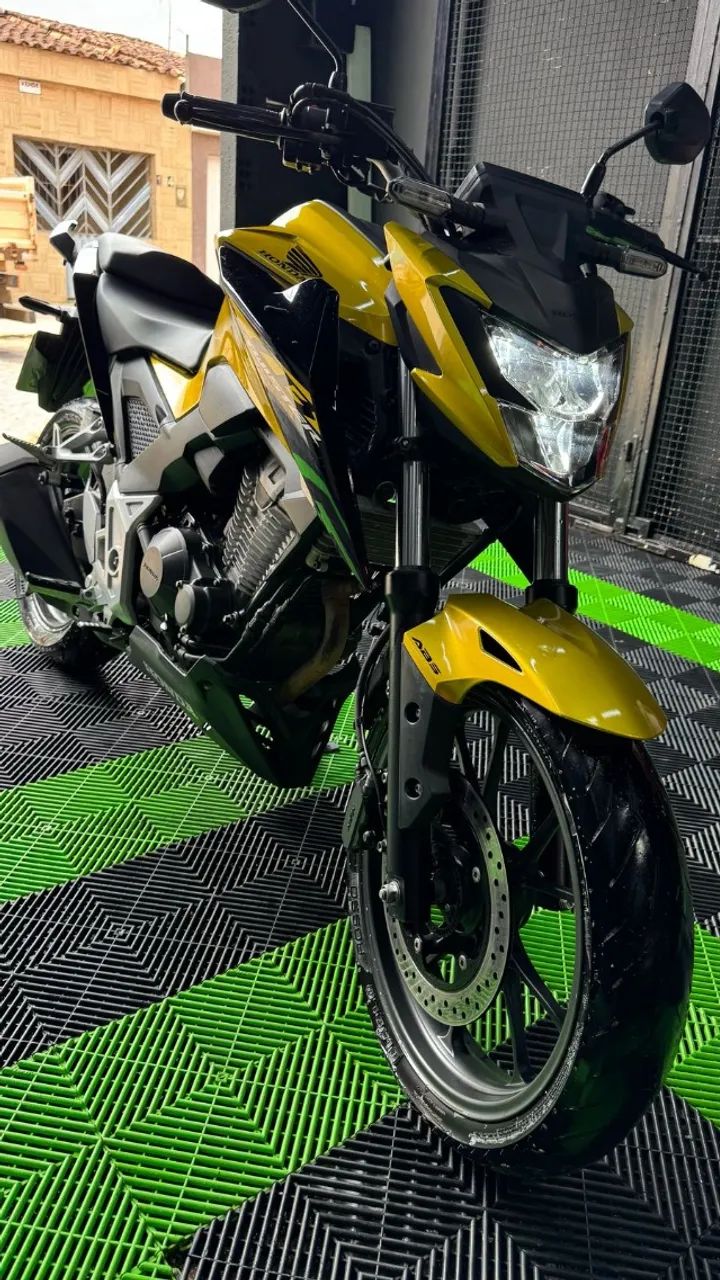 CB 300F EM ESTADO DE ZERO - Foto 3