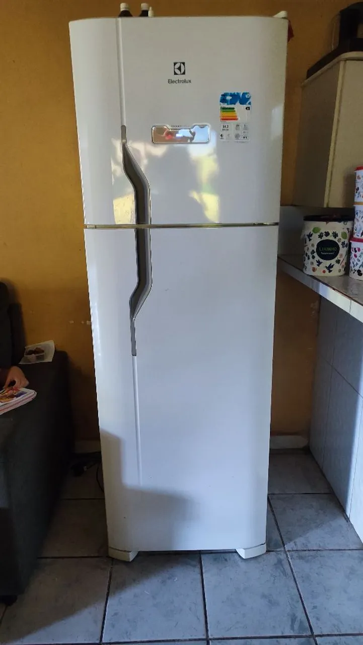 Geladeira Electrolux 2 portas