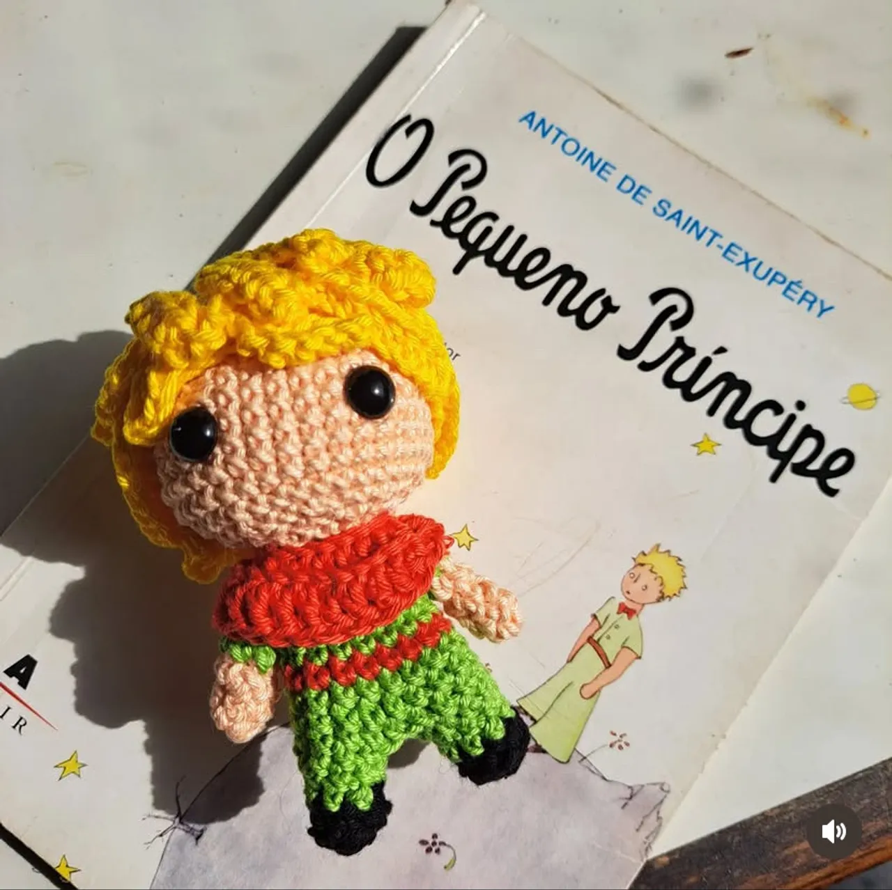 Príncipe Pequeno de Crochê - Feito à Mão