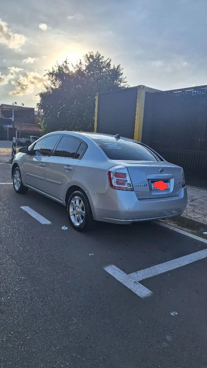 Vende se Sentra 2.0 s  - Foto 4