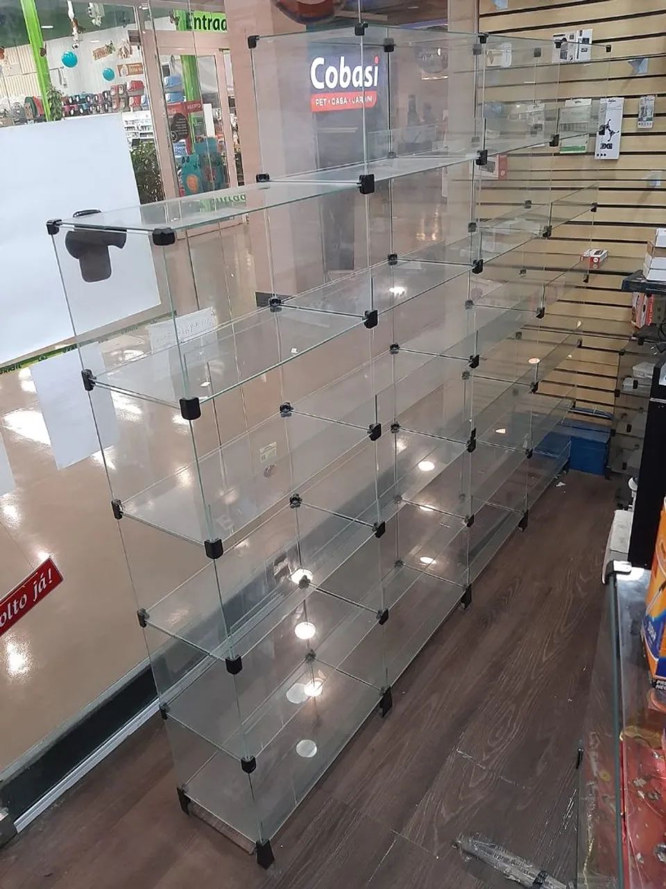 Estando de vidro para exposição de loja - Foto 3