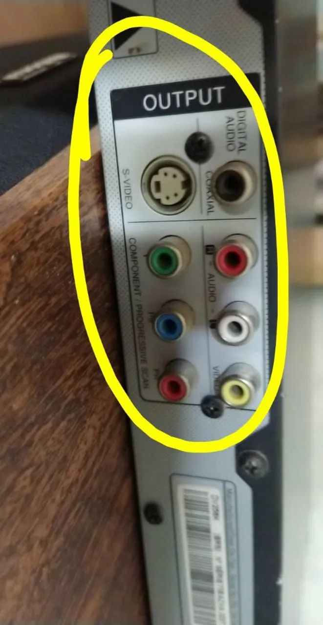 Dvd / toca CD / e função Karaokê da LG com controle remoto. - Foto 4