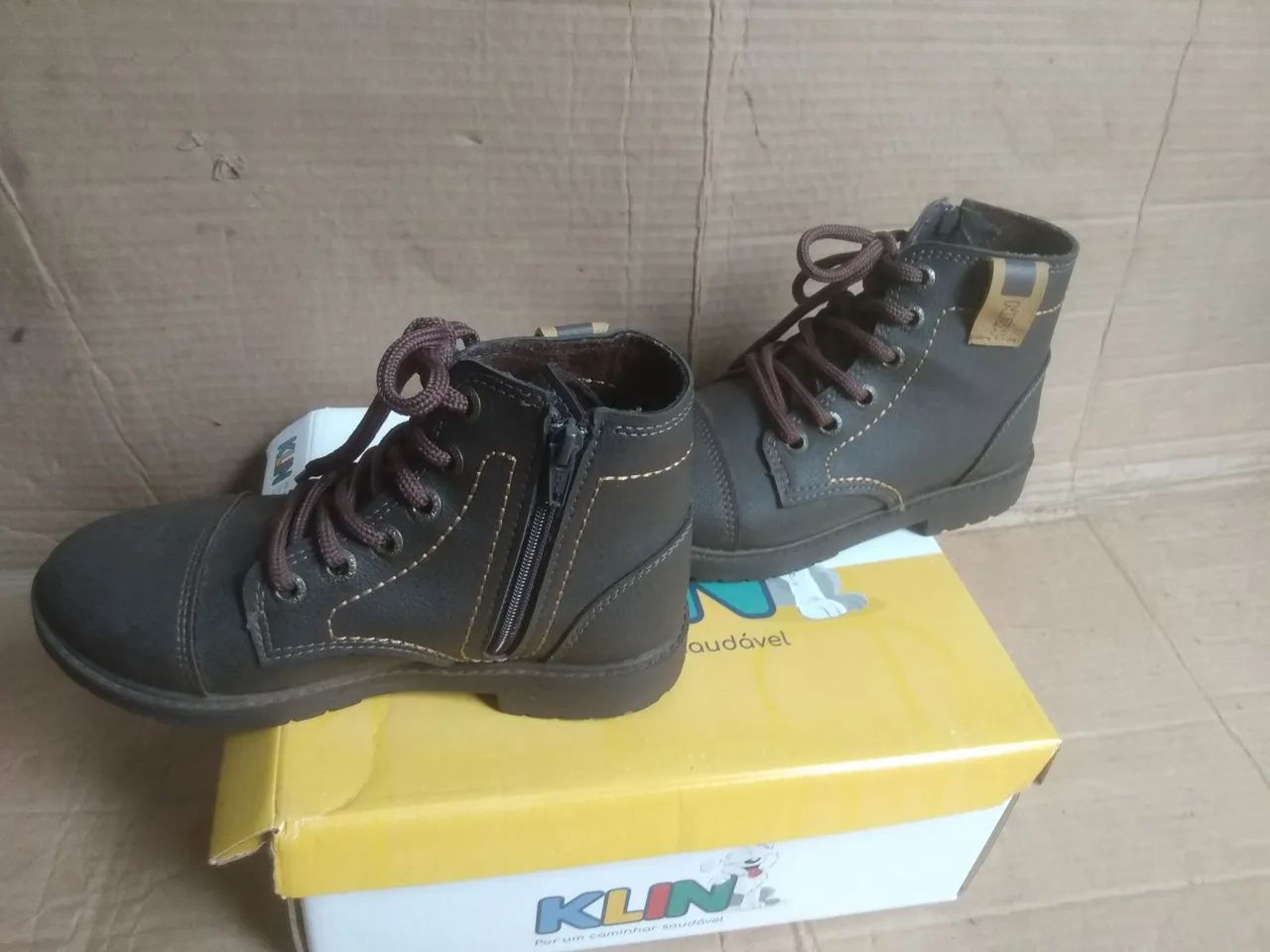 Botas Klin Infantil Marrom - Foto 3