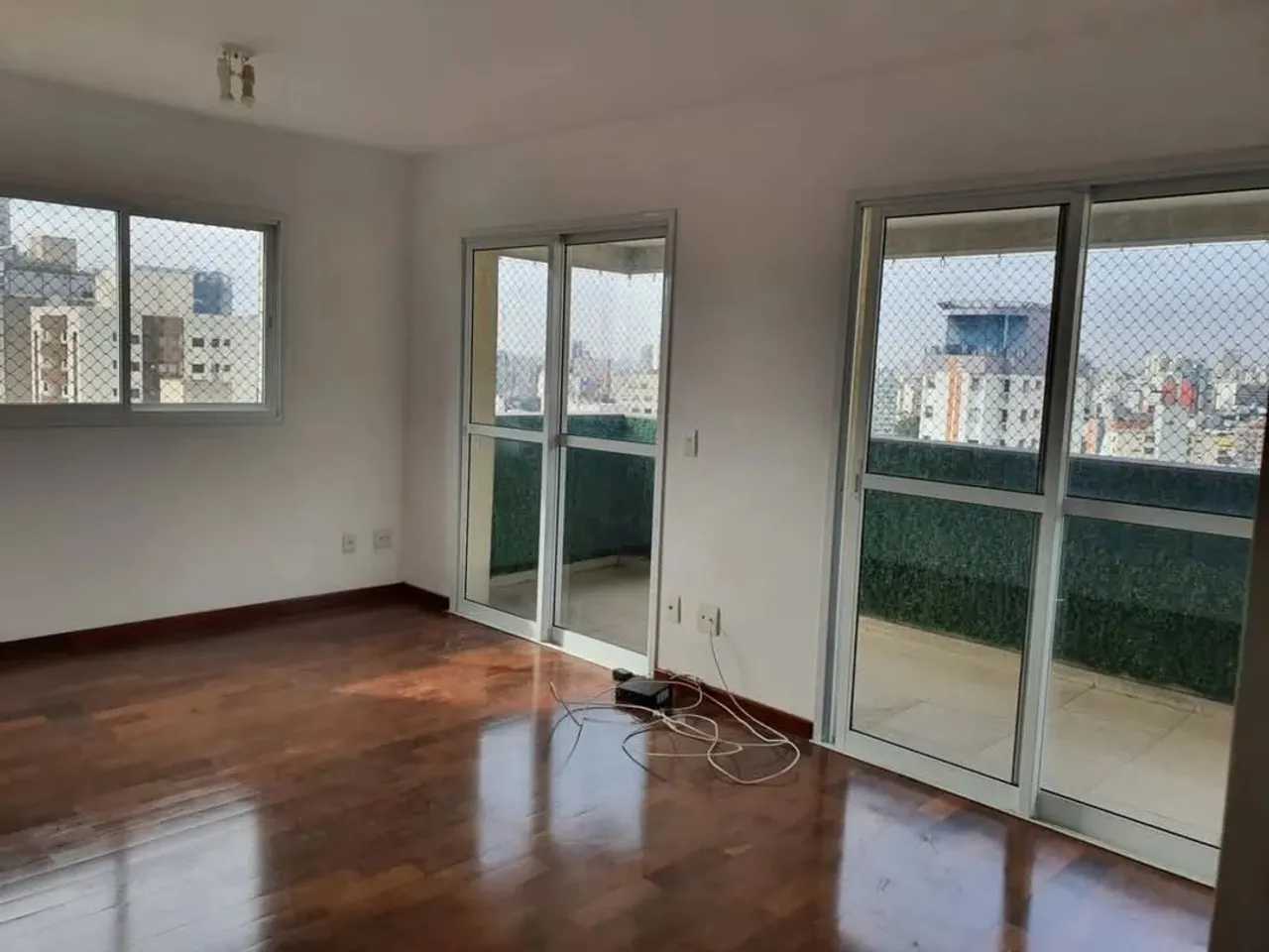 Cobertura com varanda para locação com 2 quartos em Consolação - São Paulo - SP