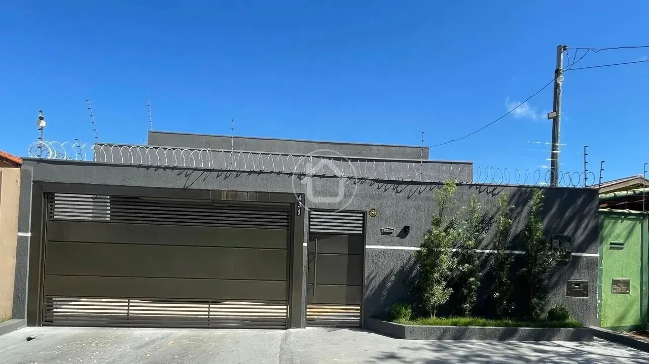 CASA 3 DORMITÓRIOS SENDO 1 SUÍTE