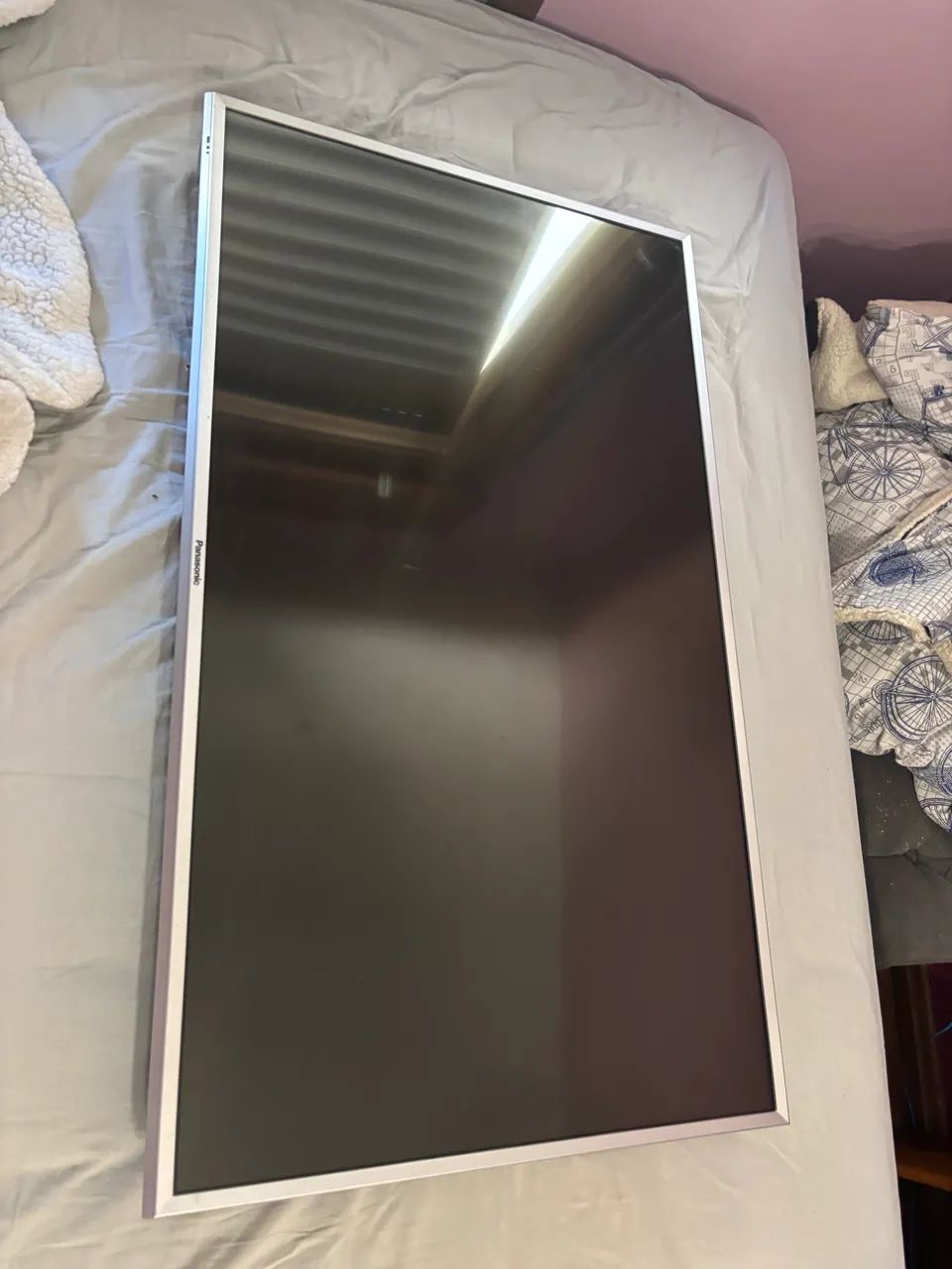 Panasonic 43-inch Smart TV64522272259586120