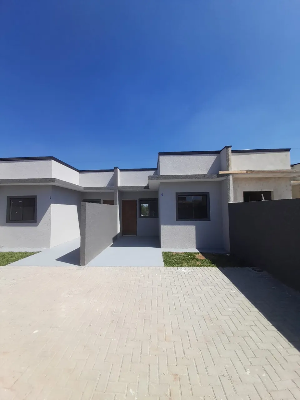 Baixou Valor!Casa de condomínio para venda tem 42 metros quadrados com 2 quartos