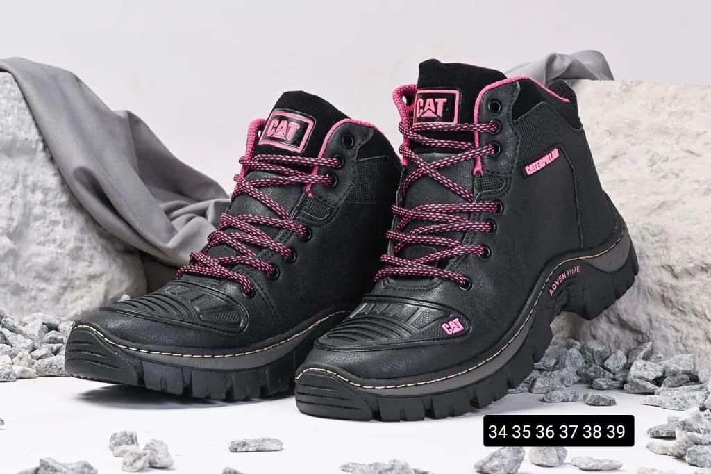 Bota Caterpillar Adventure Preta