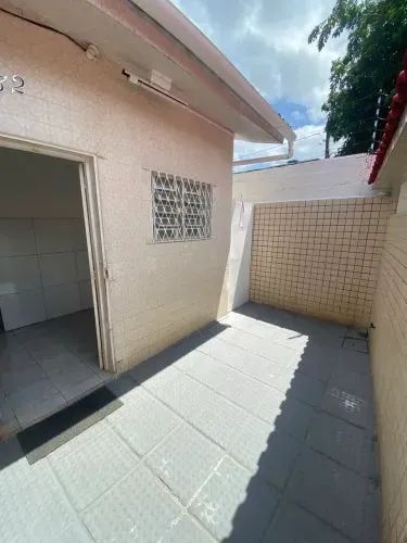 VENDO UMA CASA NO CURUÇAMBA 