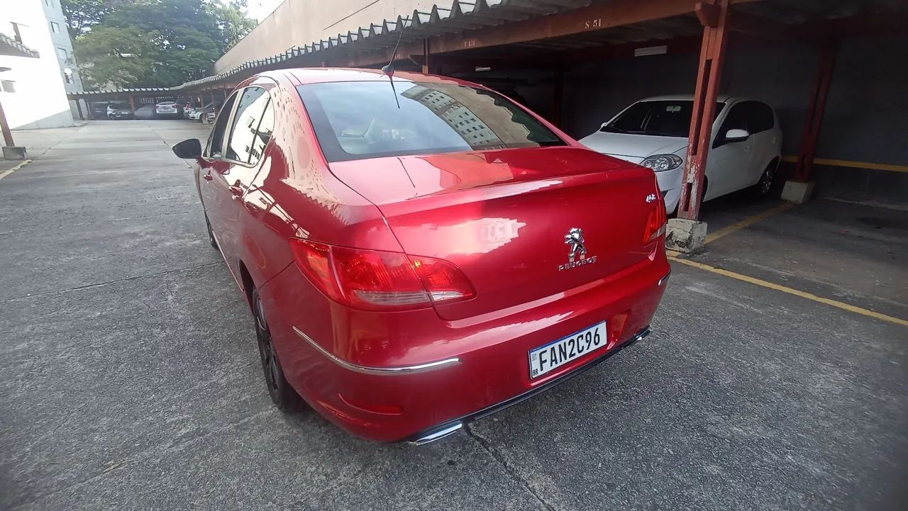 Peugeot 408 - Foto 5
