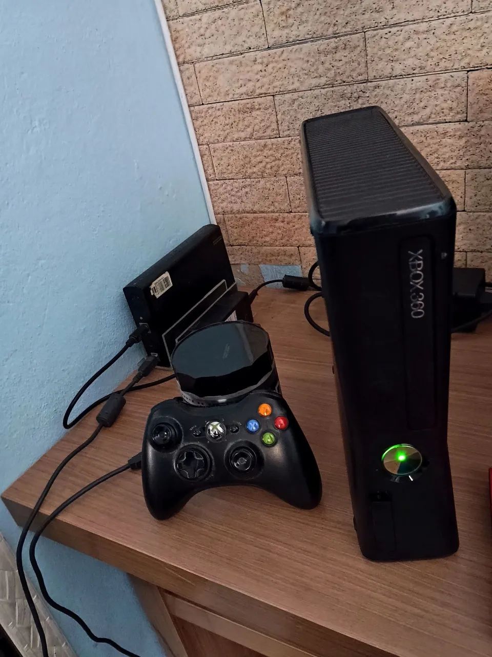 Xbox 360 com controle todos acessórios 