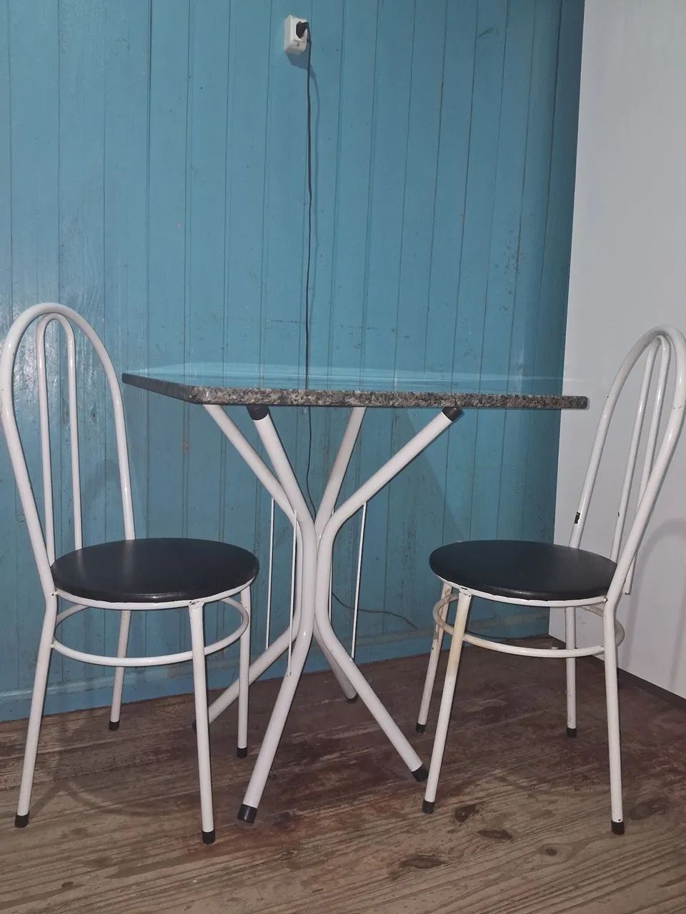 Conjunto de Mesa e Cadeiras de Jantar - Foto 2